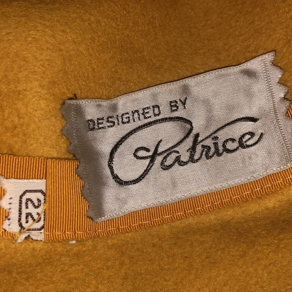 Patrice Fluffy felt vintage brimmed bucket hat with ribbon bow - Picture 4 of 7